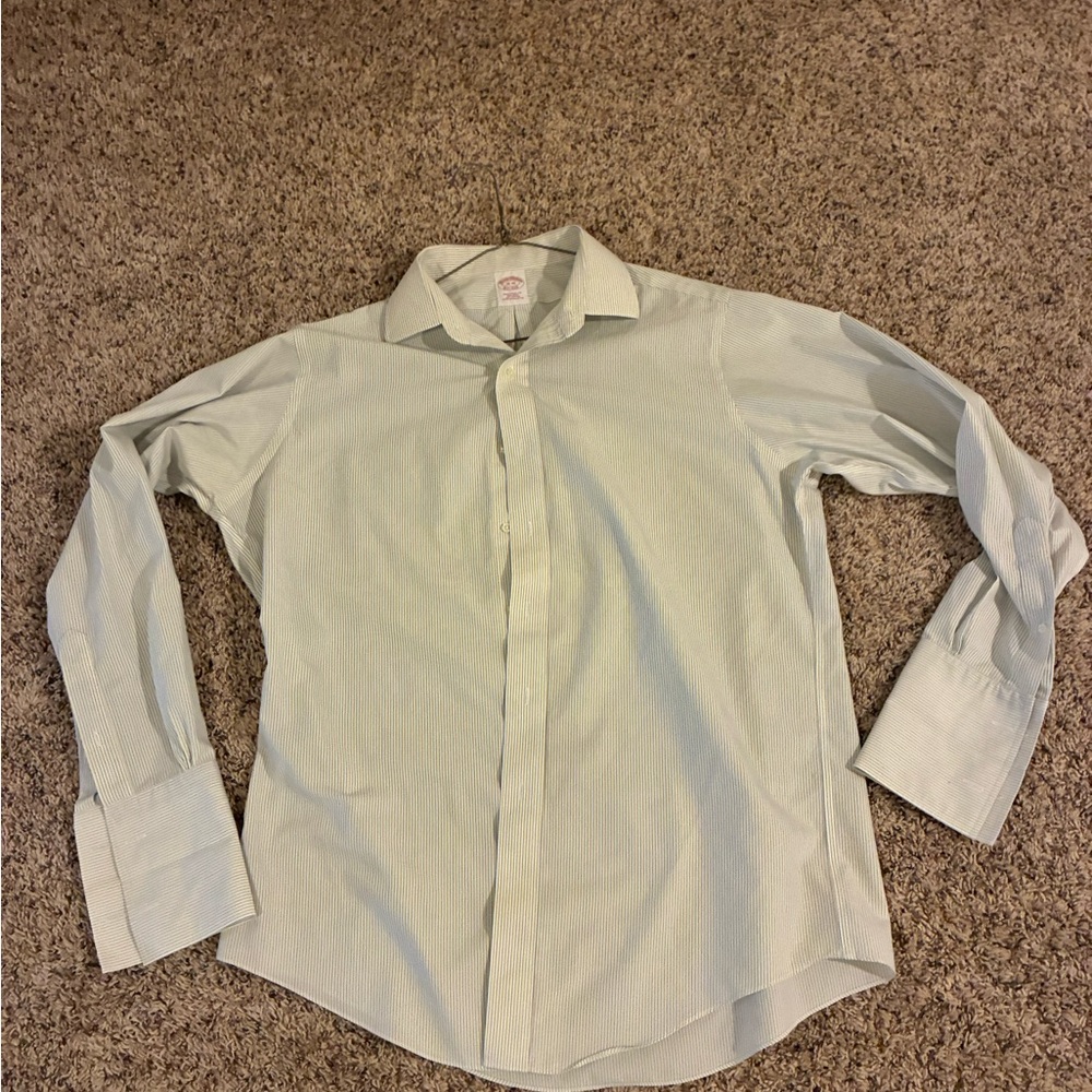 Brooks Brothers Men's white pin stripe blue yellow Dress  shirt non iron 16-35